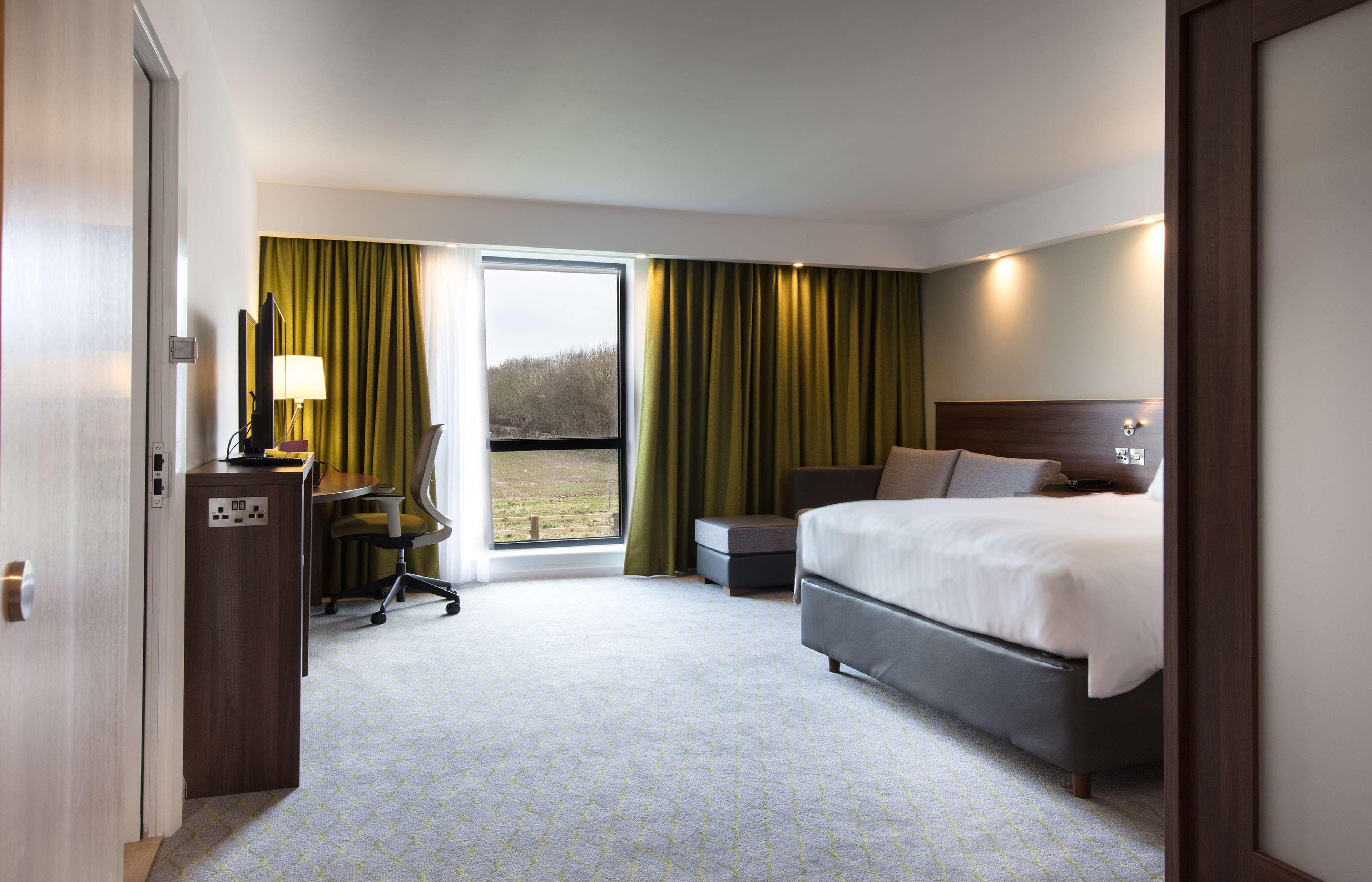 Hampton By Hilton Exeter Airport Hotel Woodbury Kültér fotó