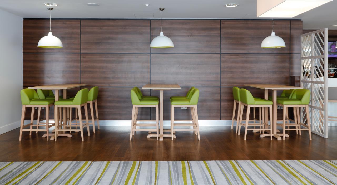 Hampton By Hilton Exeter Airport Hotel Woodbury Kültér fotó