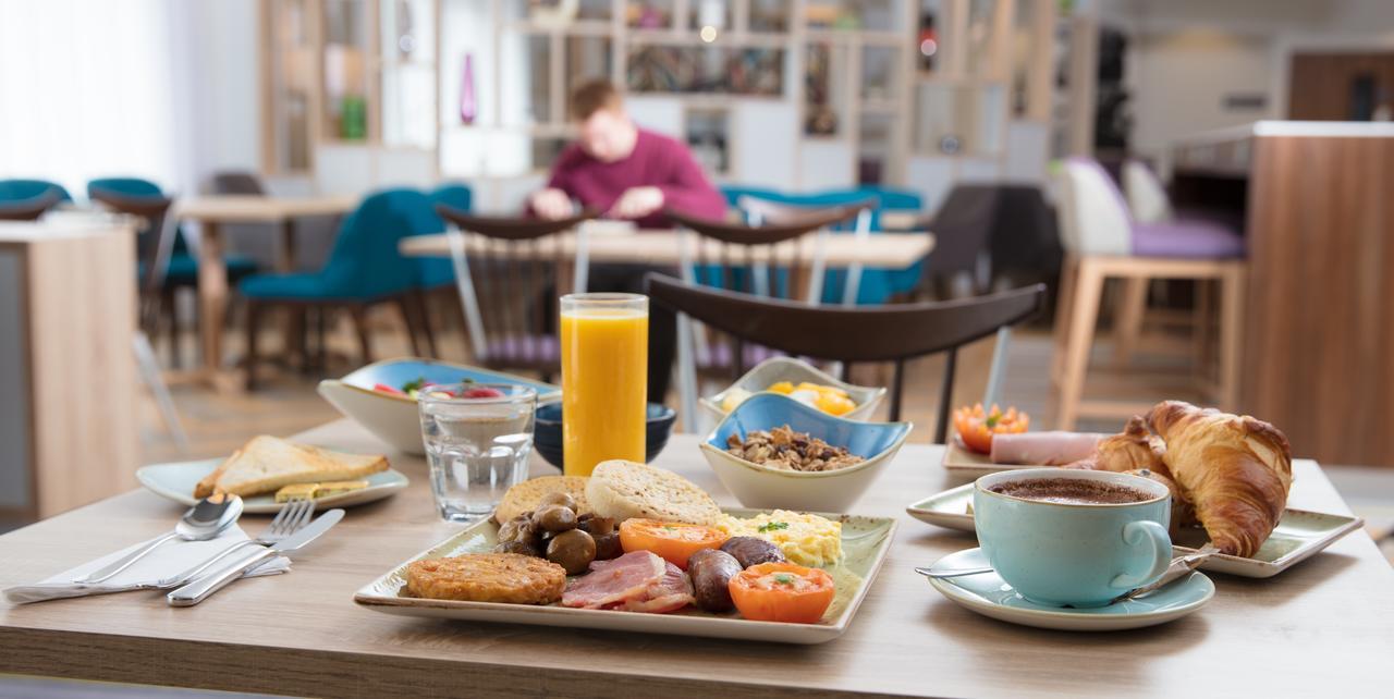 Hampton By Hilton Exeter Airport Hotel Woodbury Kültér fotó